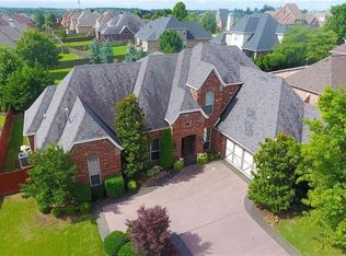 2802 W Rainier Rd, Rogers, AR 72758