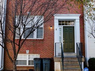 8 Castle Garden Ct, Olney, MD 20832