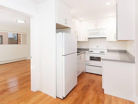 3rd image of 1440 Union St APT 204