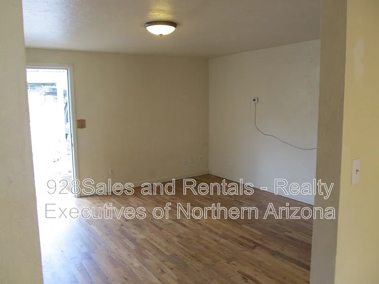 535 S Ernest St #FRONT — Photo 12