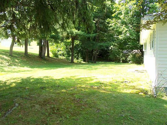 4th image of 1 Petticoat Ln