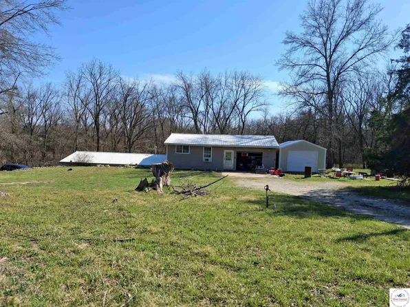 10464 E 54th Hwy, El Dorado Springs, MO 64744