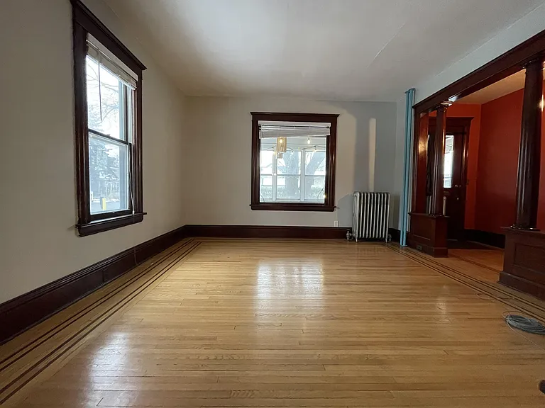 801 University Ave NE — Photo 5