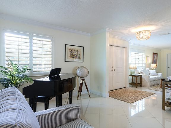 5th image of 705 Waterway Drive