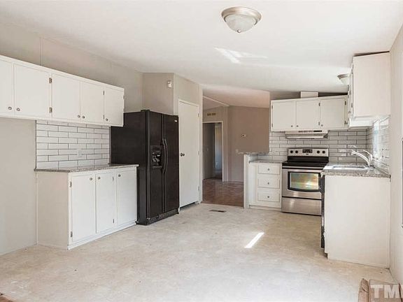 5th image of 44 Pat Way Ln