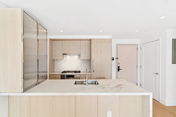 Rented by Oxford Property Group | media 30