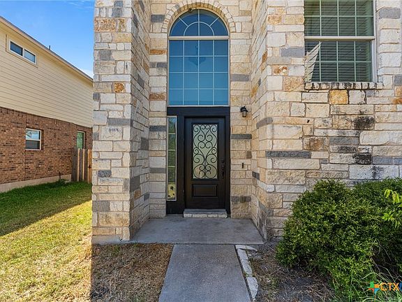 3rd image of 5810 Huntington Dr