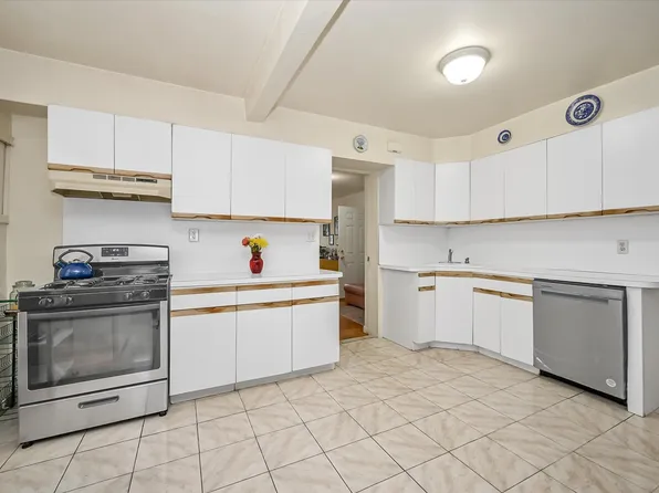 23-16 101st Street image 9 of 24