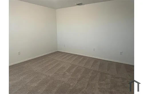 4164 Nullah St Photo 1