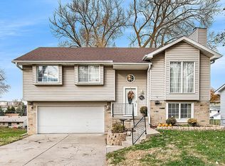 5758 Browne St, Omaha, NE 68104