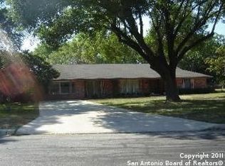 219 Northcrest Dr, Castle Hills, TX 78213