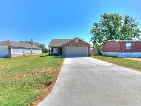 708 N Redbud Ave, Beggs, OK 74421