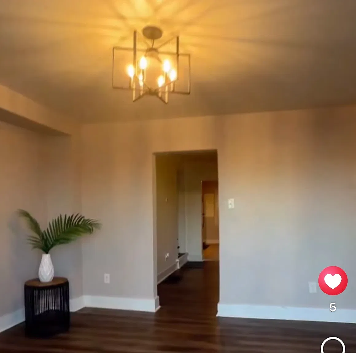 2 bed, 1008 sqft, $1,300 — Photo 1