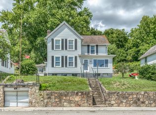 225 W Main St, Saltville, VA 24370