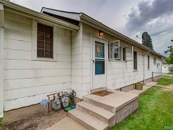 4th image of 2321 S Gilpin St