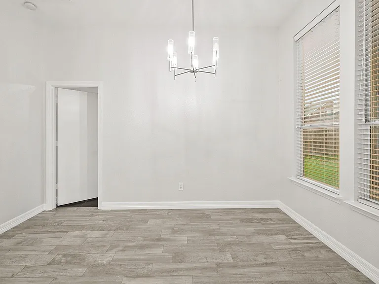 15218 Arnold — Photo 23