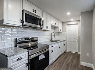 638 S 16 1/2 St, Reading, PA 19606