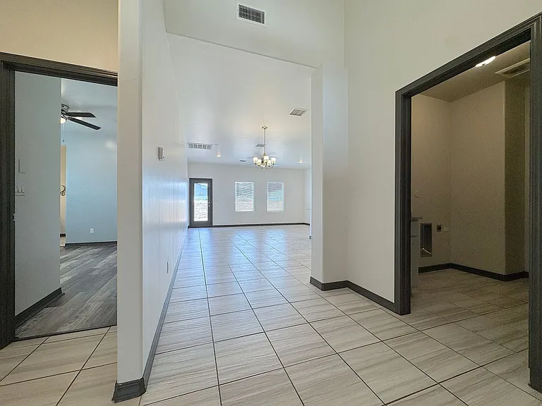 121 Alamito Creek Ave — Photo 3