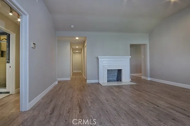 4423 Ethel Ave — Photo 5