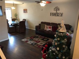 292 S Newark Cir, Aurora, CO 80012