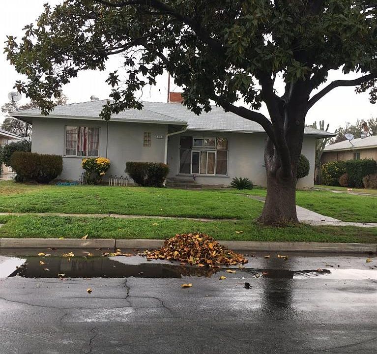 1st image of 214 W Robinson Ave