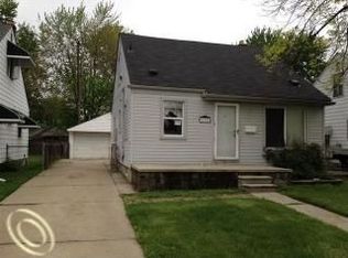 26727 La Salle St, Roseville, MI 48066