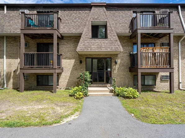 8 Tiffany Road #11, Salem, NH 03079