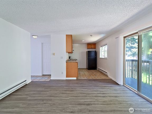 5th image of 2716 S 256th Pl APT C