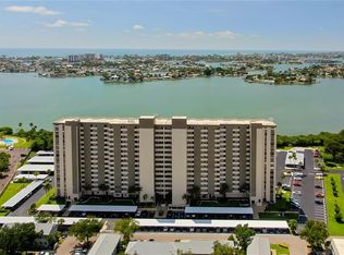 7050 Sunset Dr S APT 208, South Pasadena, FL 33707