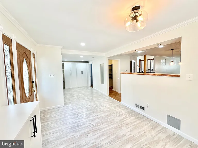 2304 McAuliffe Dr — Photo 3