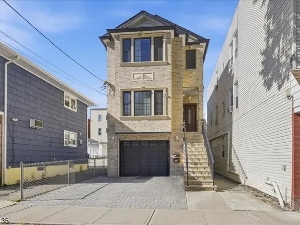322 Cross St, Harrison Town, NJ 07029