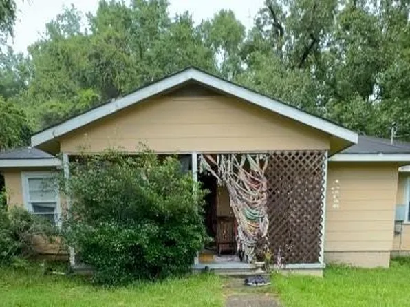 1512 Canal Rd, Mobile, AL 36605