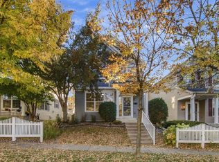 9769 Gable Dr, Eden Prairie, MN 55347