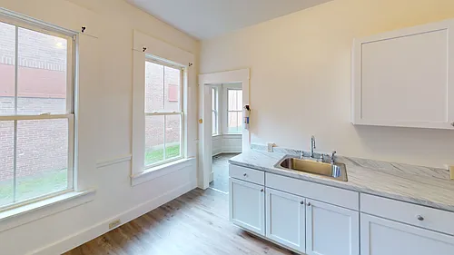 89 Hanover St #2 Photo 1