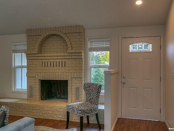 1st image of 1255 Lottie Ln NW
