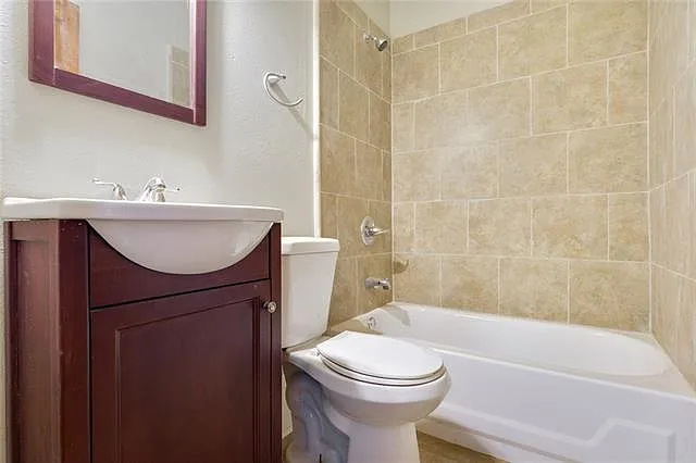 824 N Dupre St — Photo 7