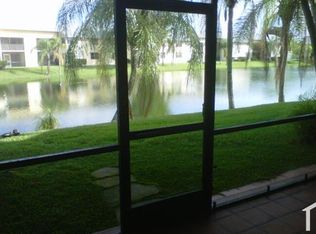 1077 Washington Cir, Homestead, FL 33034