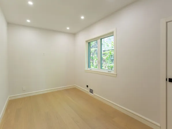 85-49 Avon Street image 15 of 24