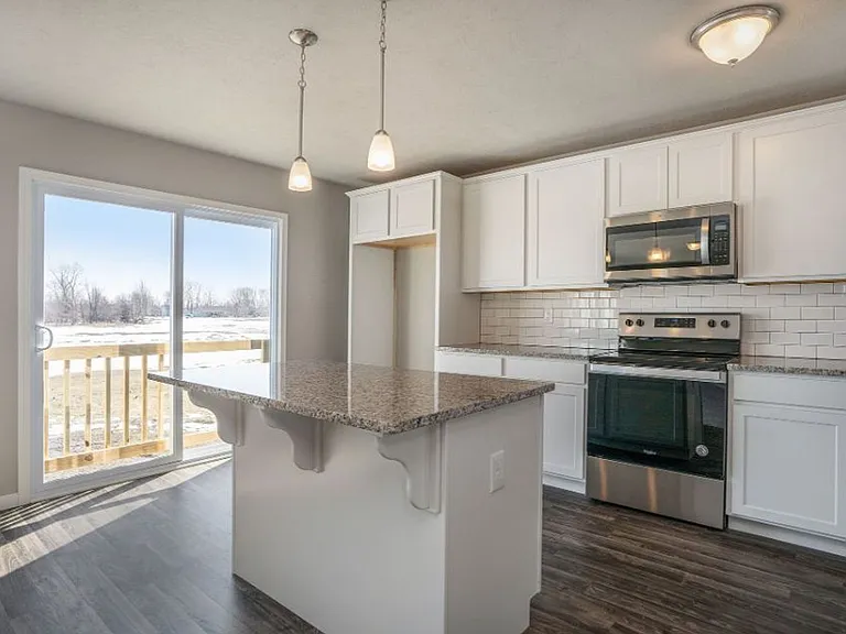 4193 Aspen Way — Photo 2