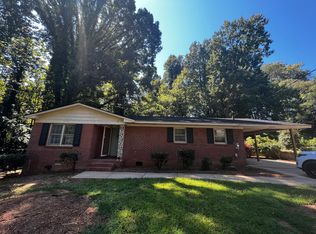 1352 Northwood Cir NE, Gainesville, GA 30501