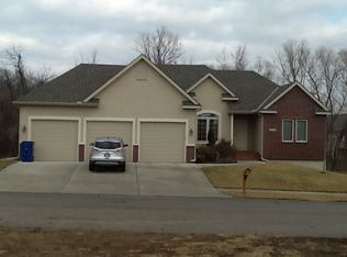 1304 NW Burr Oak Ln, Grain Valley, MO 64029