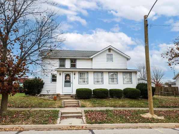 209 S Van Scoyoc St, Avilla, IN 46710