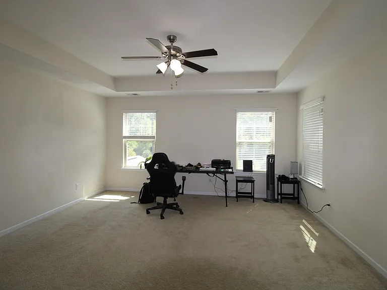 870 Cormier Dr — Photo 25