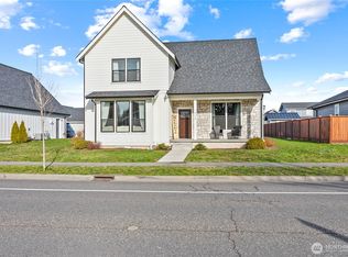 1713 Aaron Drive, Lynden, WA 98264