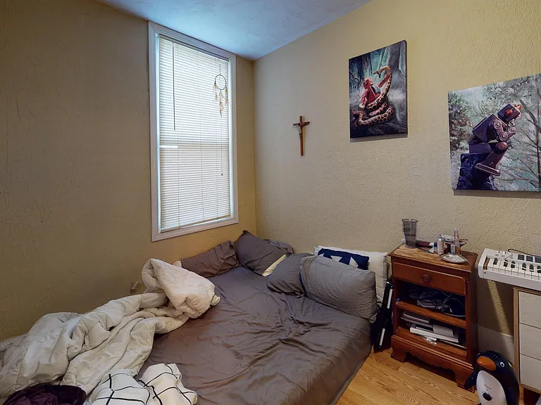 24 Maverick St #U1 — Photo 4