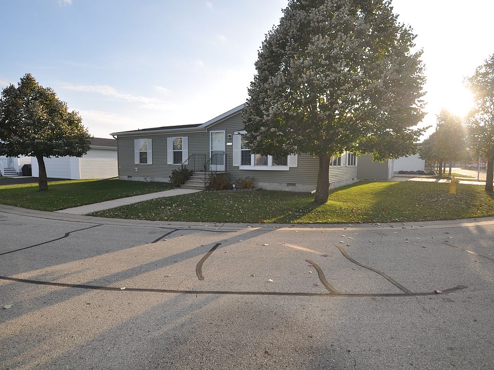 1st image of W6948 Shorewood