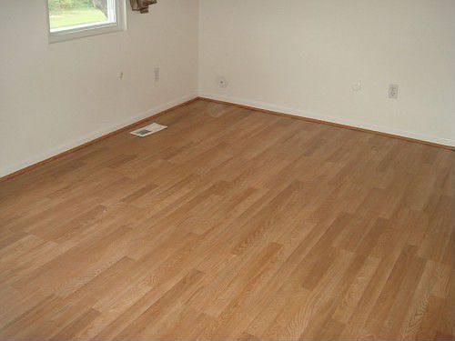 3rd image of 2119 Kimball Cir