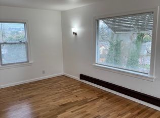 1116 11th St #A, Bremerton, WA 98337