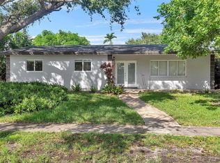 2220 N 51st Ave, Hollywood, FL 33021