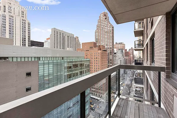 Sold by Corcoran | media 5